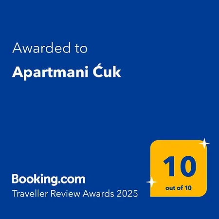 Cuk Apartment *