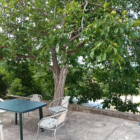 Cuk Apartment *